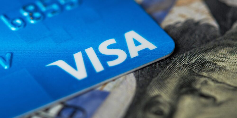 Na rynku pojawiają się kryptowalutowe karty Visa. Podsumowanie tygodnia #328