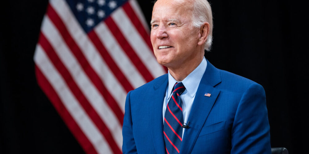 Joe Biden podpisał przełomową dla kryptowalut ustawę. Podsumowanie #392